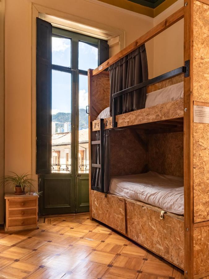 Hostal R10 Bogota Ngoại thất bức ảnh