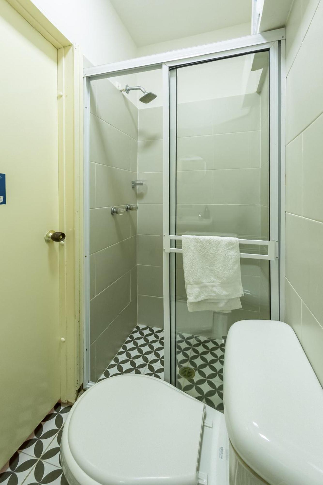 Hostal R10 Bogota Ngoại thất bức ảnh