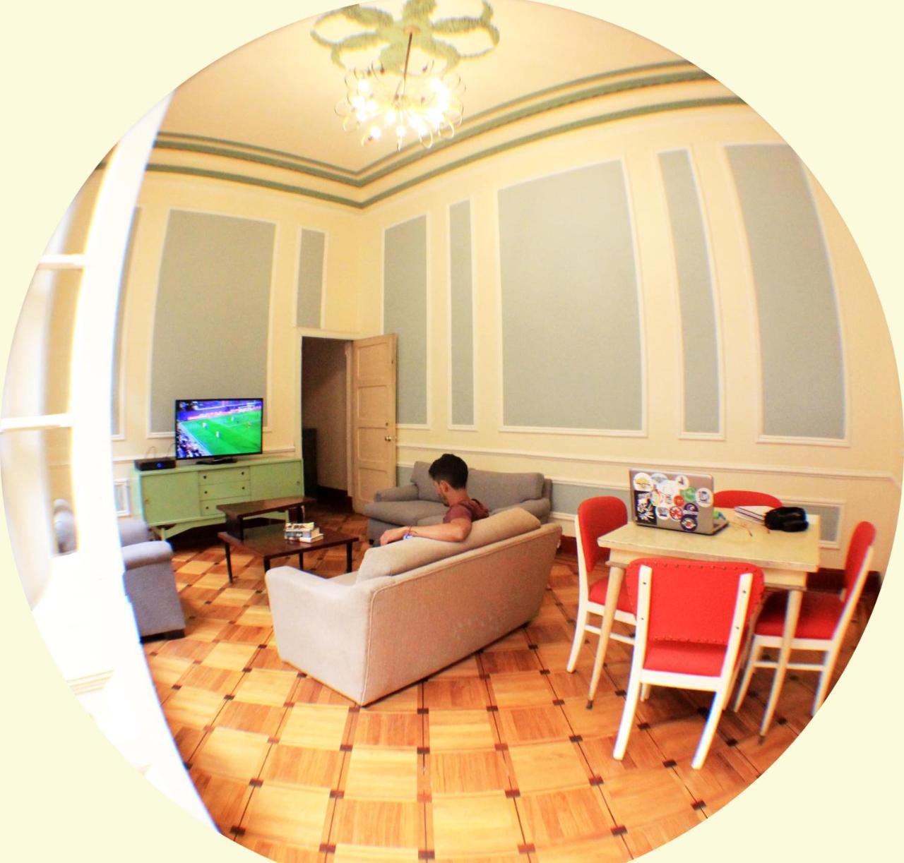 Hostal R10 Bogota Ngoại thất bức ảnh